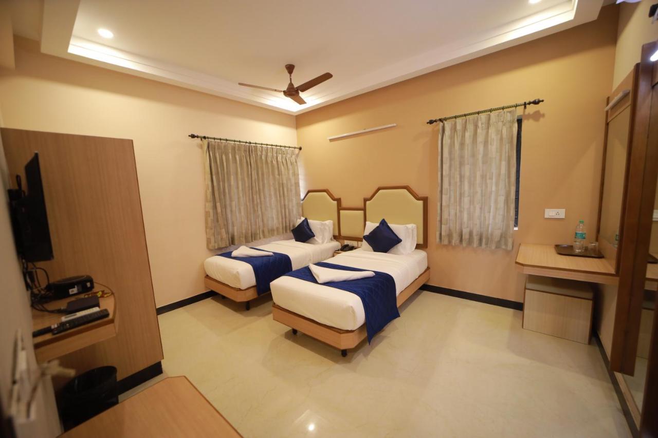 Majestic Hotel Madurai Εξωτερικό φωτογραφία